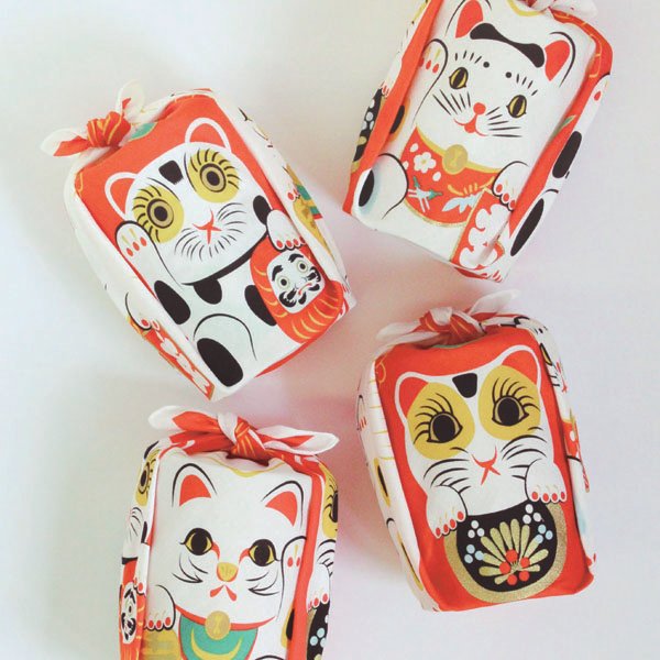 Fukukochae Furoshiki Maneki Neko Small Cotton Wrapping Cloth 48cm