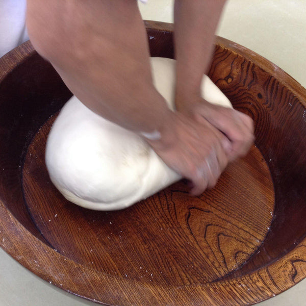 Handmade Karinto Thin & Crispy Crackers Burnt Soy Sauce Flavor 90g