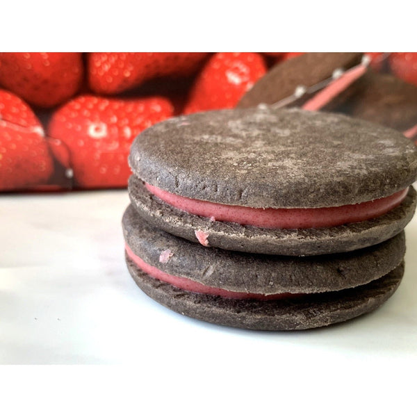 Meiji Rich Chocolate Chocolate Sand Strawberry Sandwich Biscuits (Pack of 5)