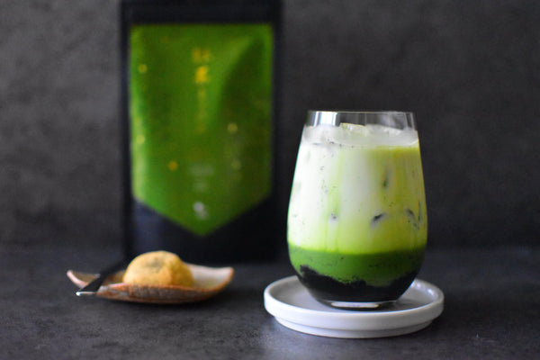 How To Make A Black Sesame Matcha Latte Using J Taste Matcha Powder