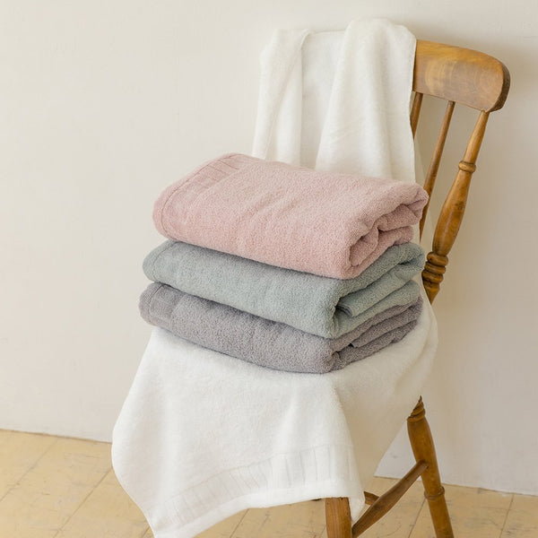 Angel-Spin-Reiyuriu-Fluffy-100%-Cotton-Bath-Towel-70-x-140cm-1-2024-08-14T01:00:54.497Z.jpg