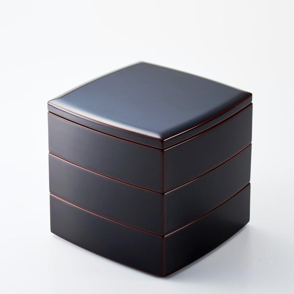 Isuke-Three-Tier-Bento-Box-Traditional-Lacquerware-Lunch-Box-18cm-1-2025-03-05T01:31:17.895Z.jpg