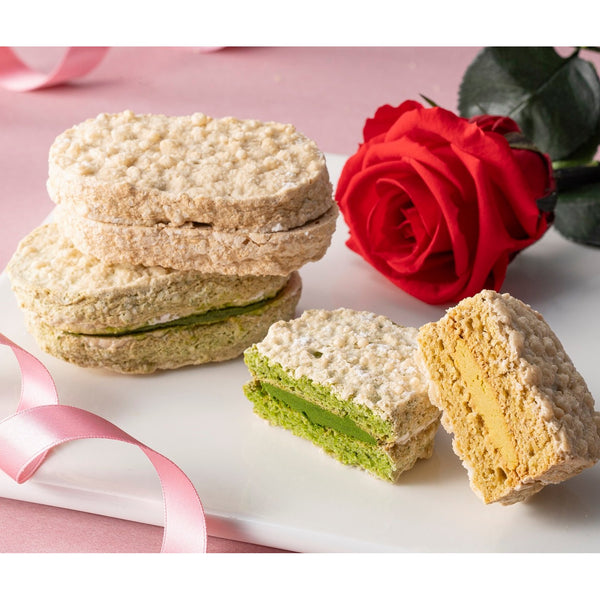 Kiyosen-Dacquoise-Uji-Matcha-and-Hojicha-Wheat-Free-Cake-Assort-10-ct--3-2024-07-10T04:28:34.073Z.jpg